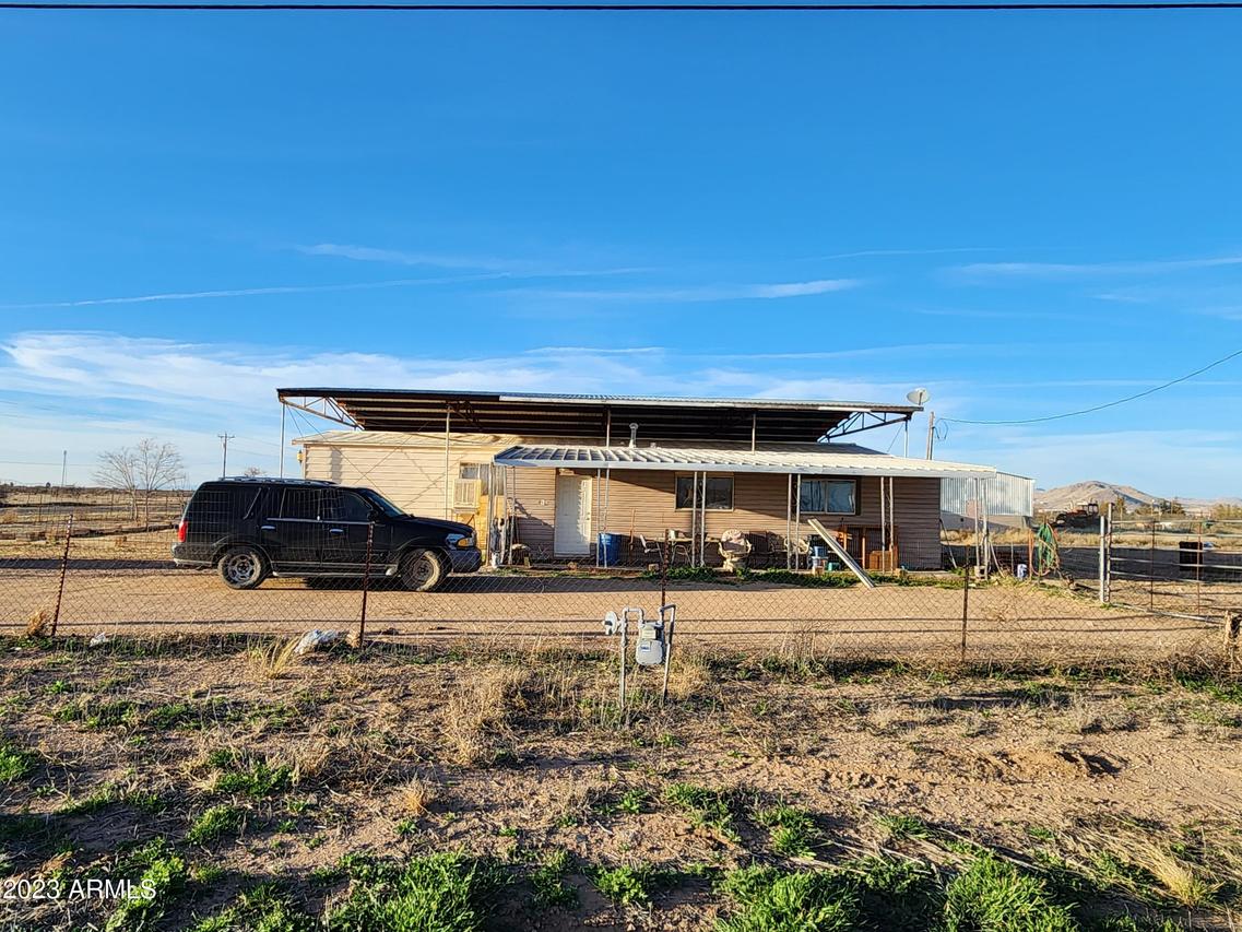 2790 W Packing Plant Rd., Willcox, AZ 85643