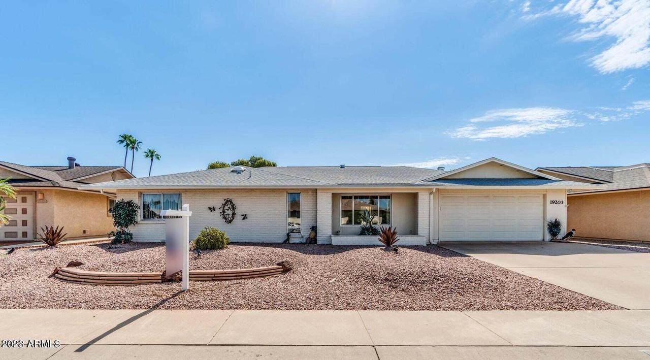 19203 N 132nd Ave., Sun City West, AZ 85375