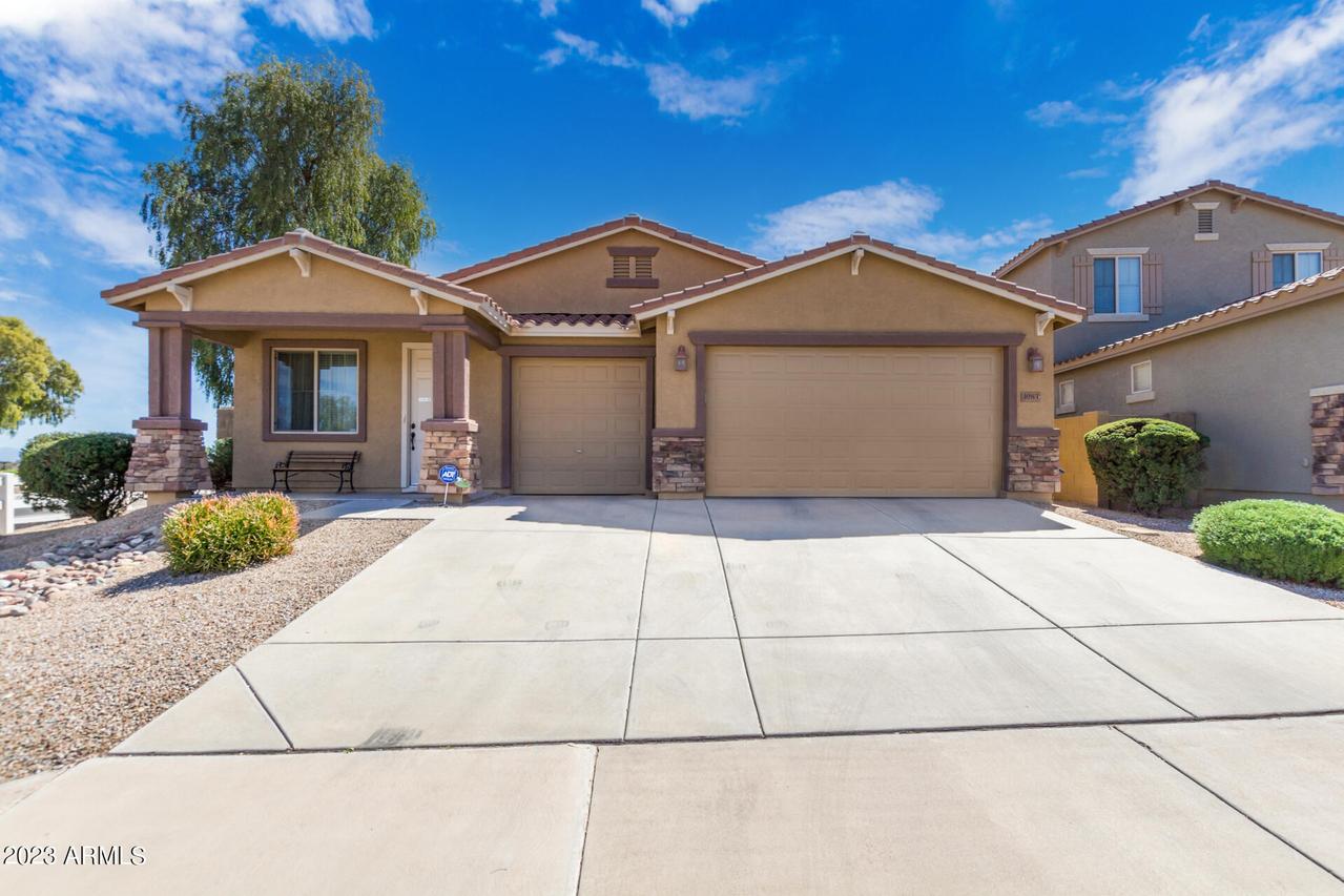 1083 E Pasture Canyon Dr., San Tan Valley, AZ 85143