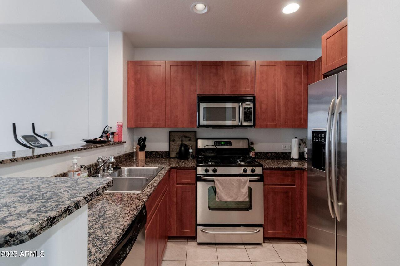 17 W Vernon Ave. #507, Phoenix, AZ 85003