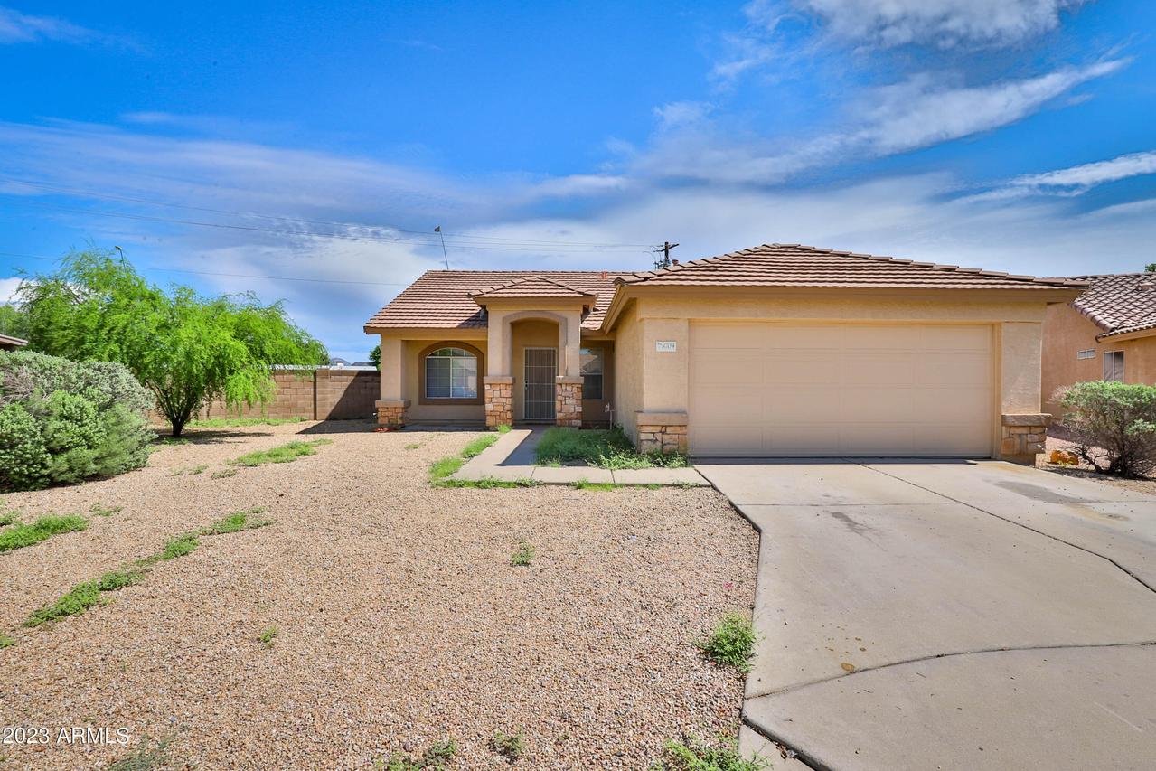 8704 E Calypso Ave., Mesa, AZ 85208