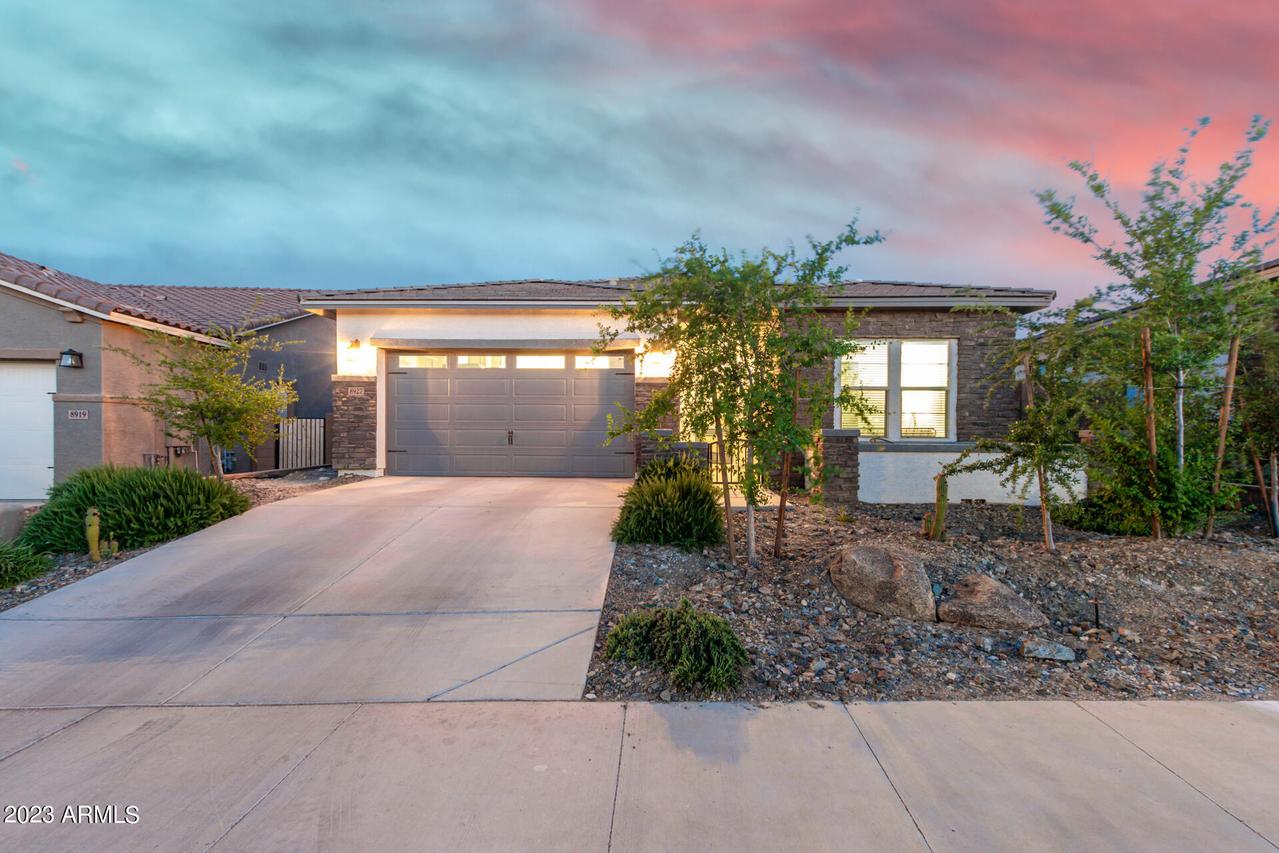 8927 S 167th Dr., Goodyear, AZ 85338