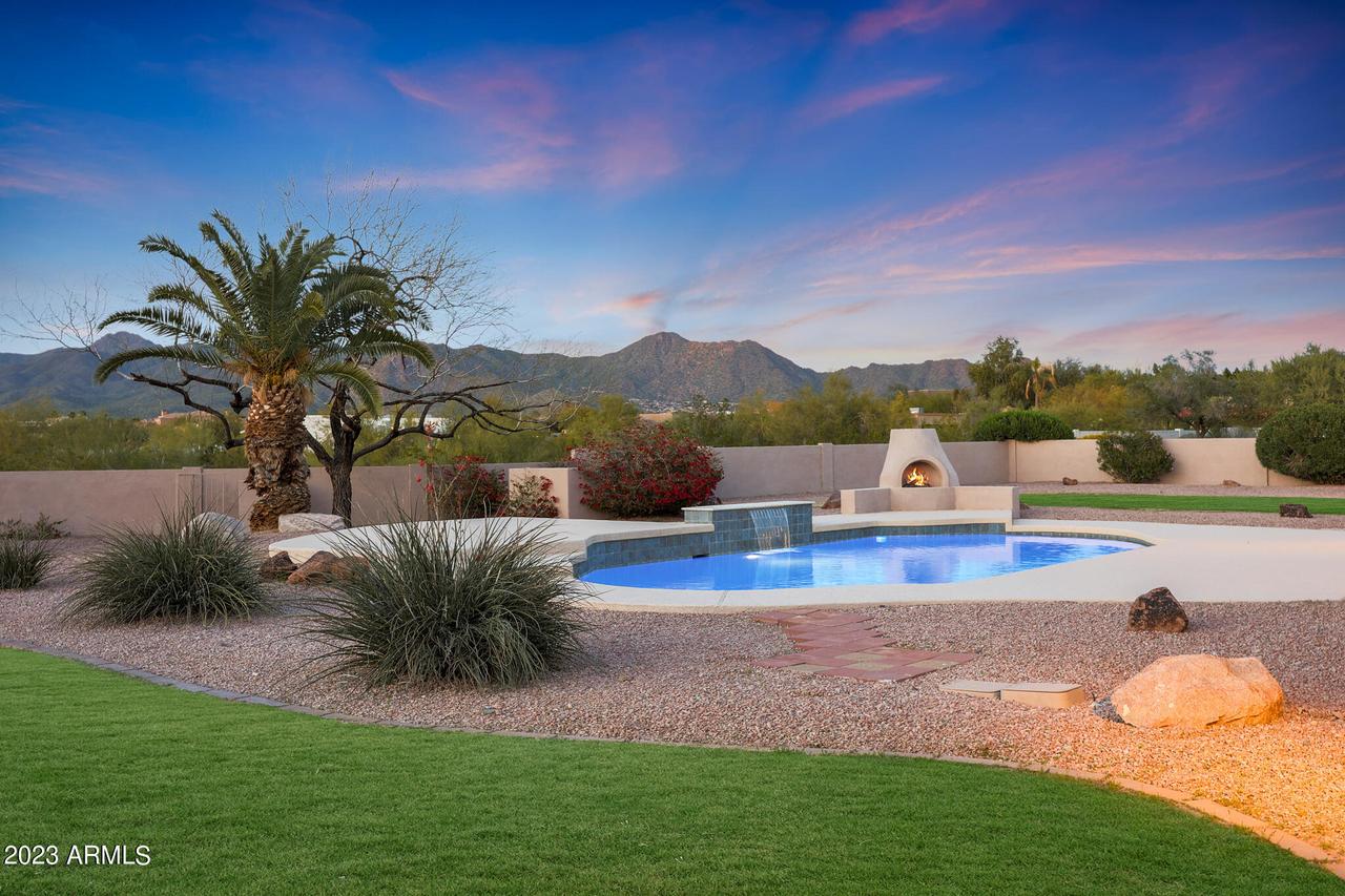12590 E Silver Spur St., Scottsdale, AZ 85259
