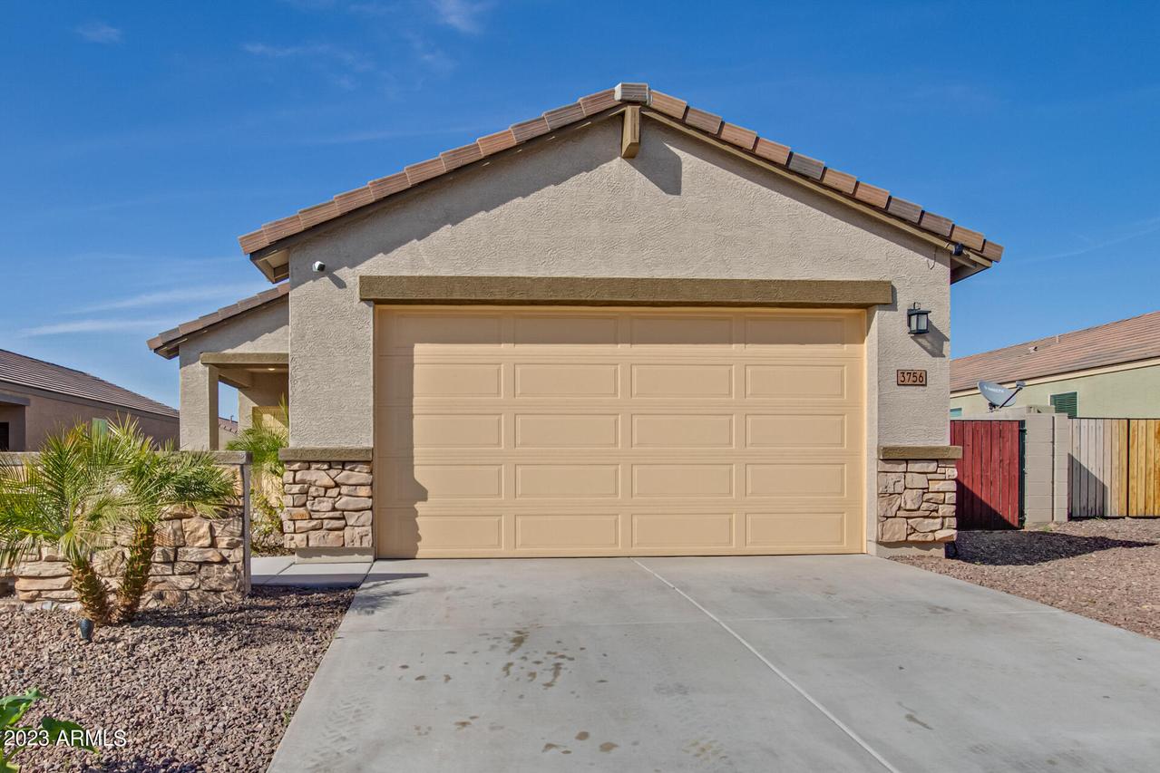 3756 E Henson St., San Tan Valley, AZ 85140