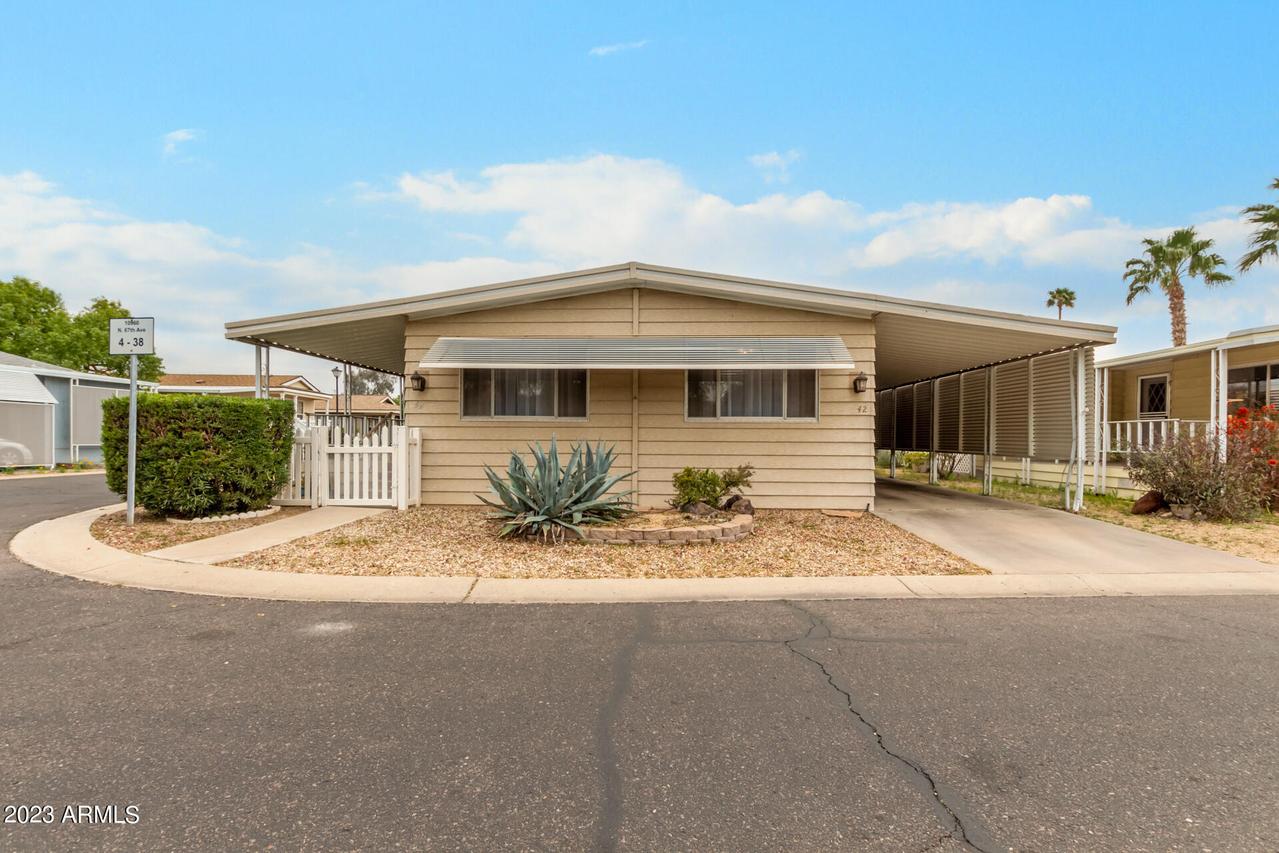 10960 N 67th Ave. #42, Glendale, AZ 85304