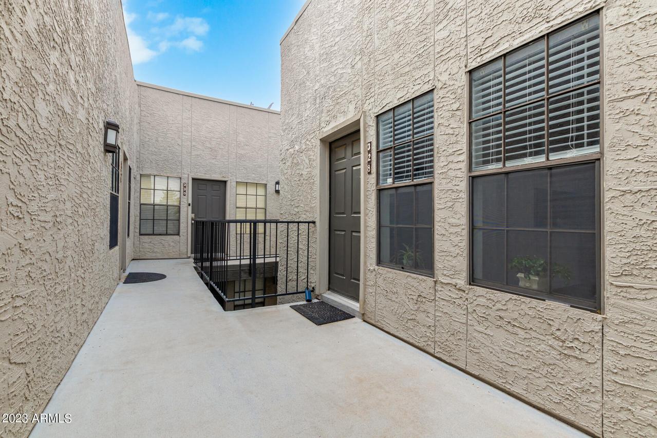 8020 E Thomas Rd. #328, Scottsdale, AZ 85251