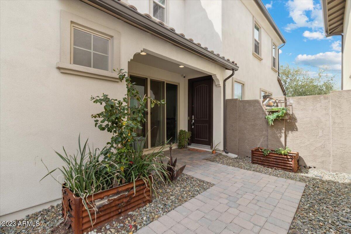 31714 N 24th Dr., Phoenix, AZ 85085