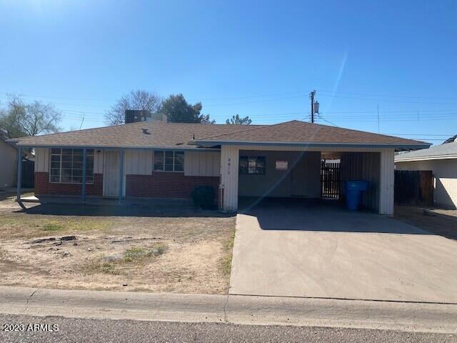 3817 W Flynn Ln., Phoenix, AZ 85019