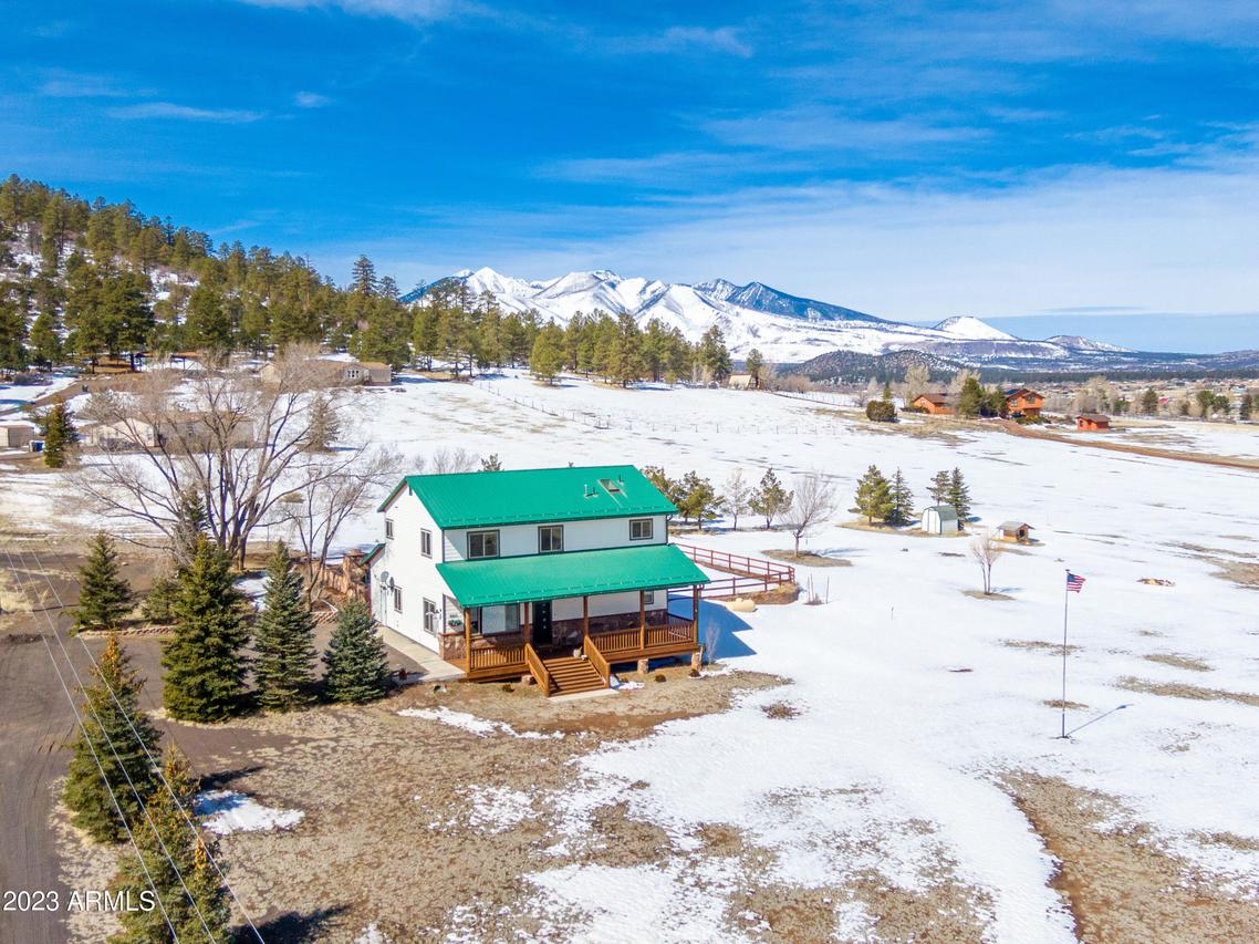 8860 Loghouse Rd., Flagstaff, AZ 86004