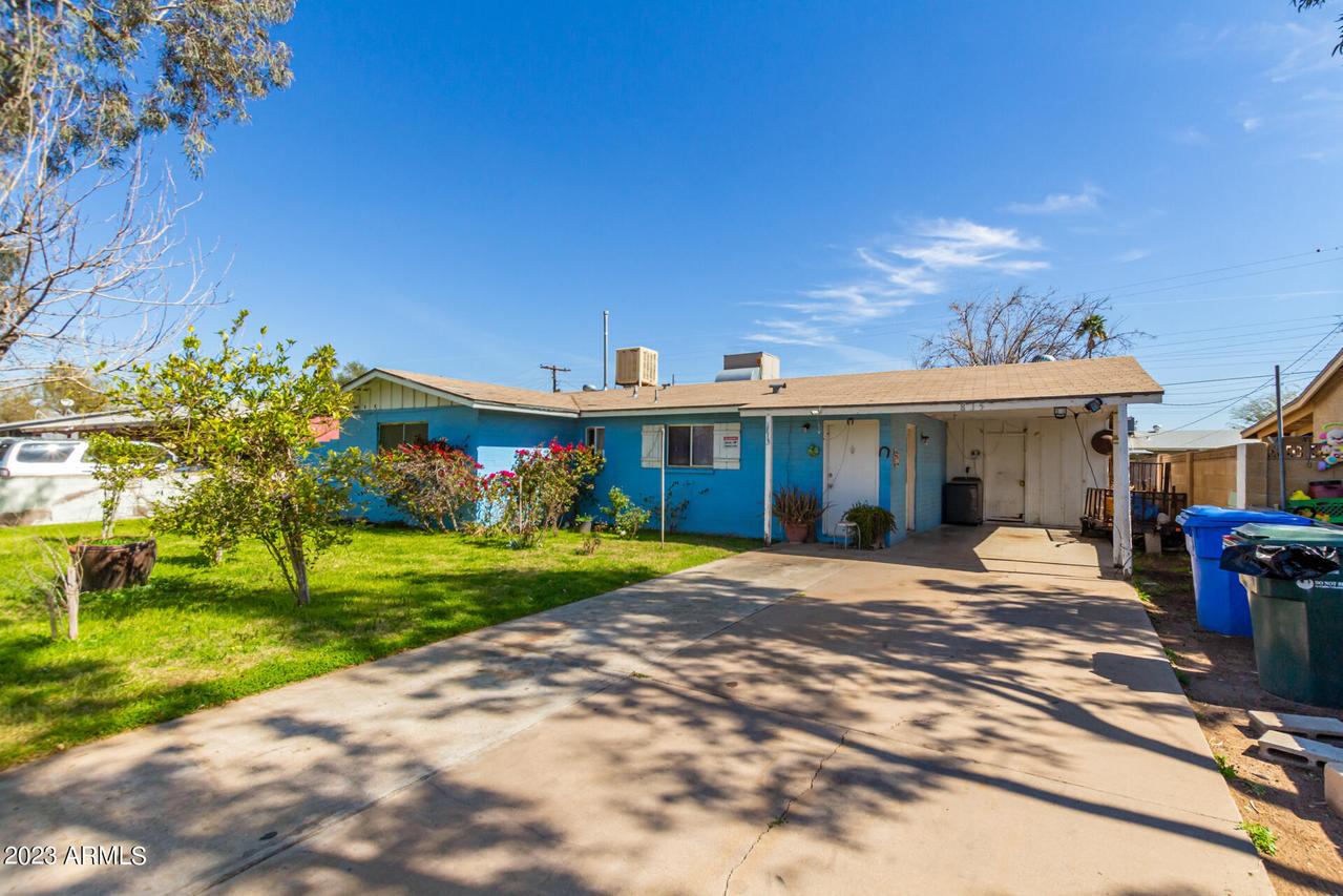 2815 N 48th Ln., Phoenix, AZ 85035