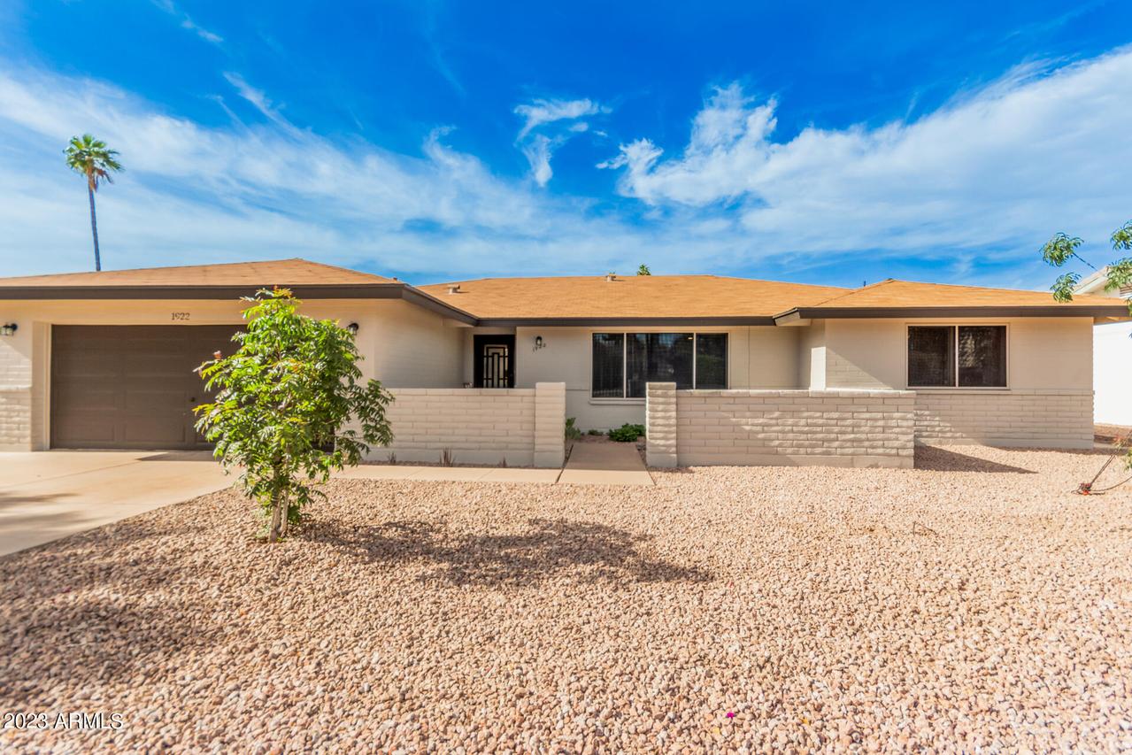 1922 E Laguna Dr., Tempe, AZ 85282