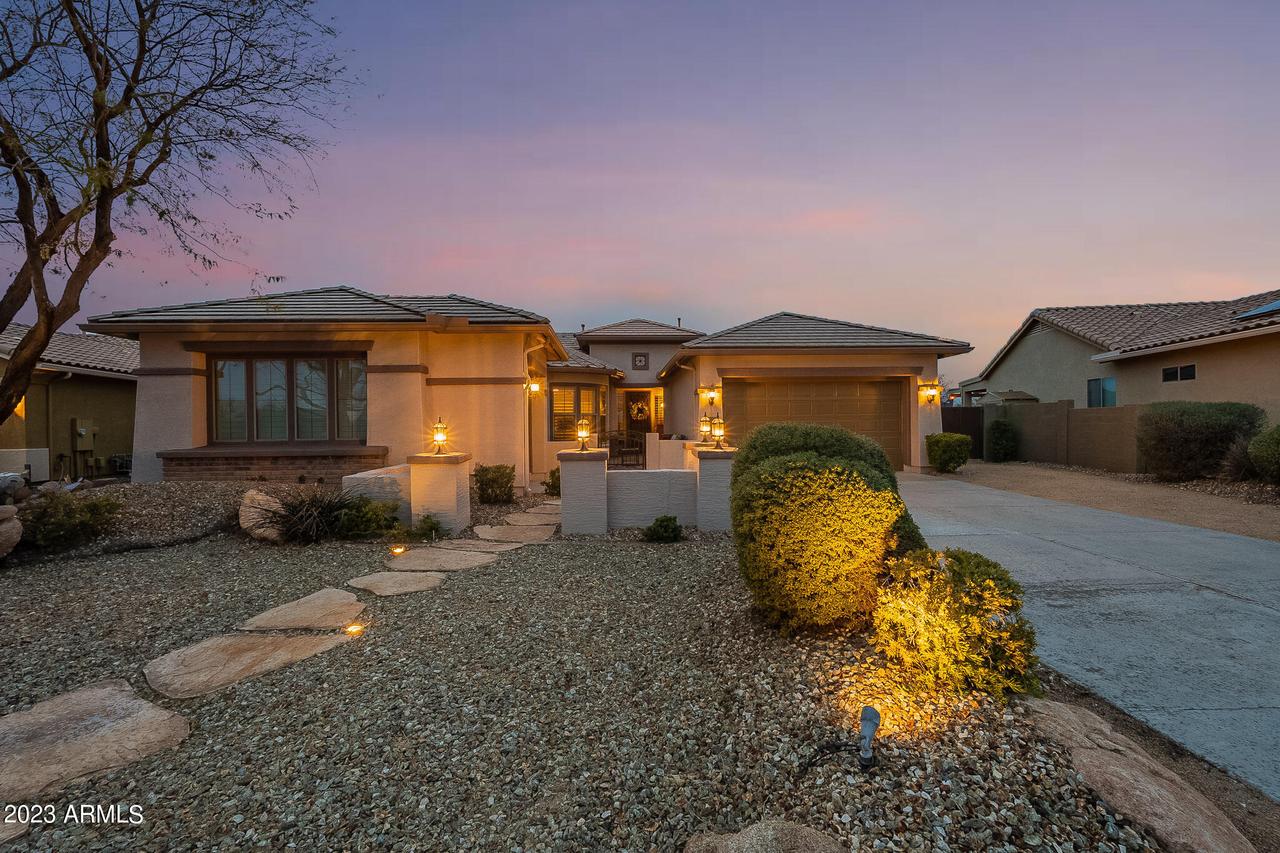 4830 W Yoosooni Dr., New River, AZ 85087