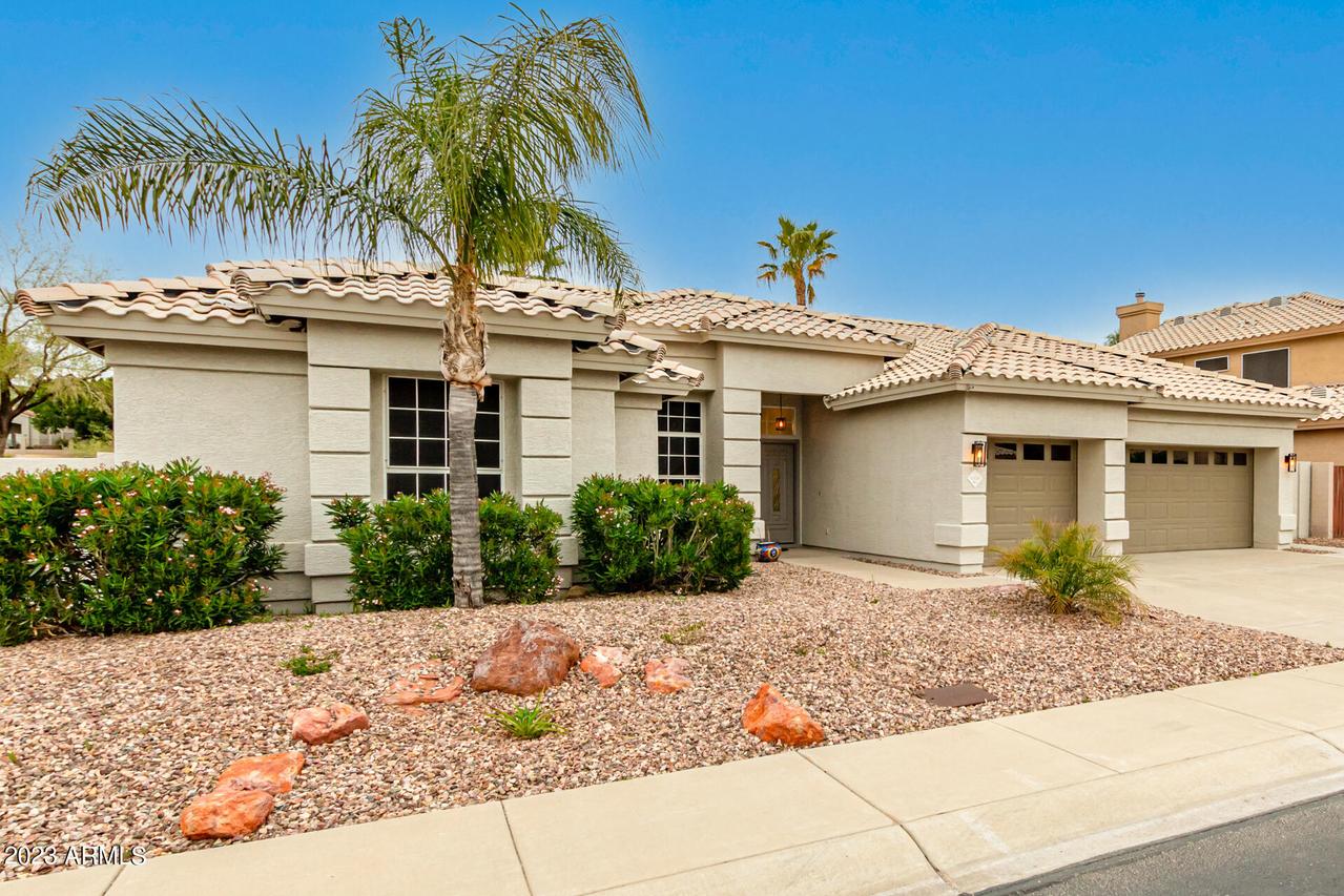 6328 W Donald Dr., Glendale, AZ 85310