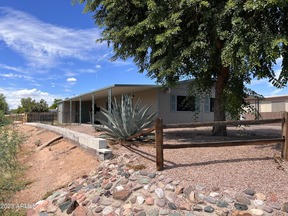 1102 S 98th St., Mesa, AZ 85208