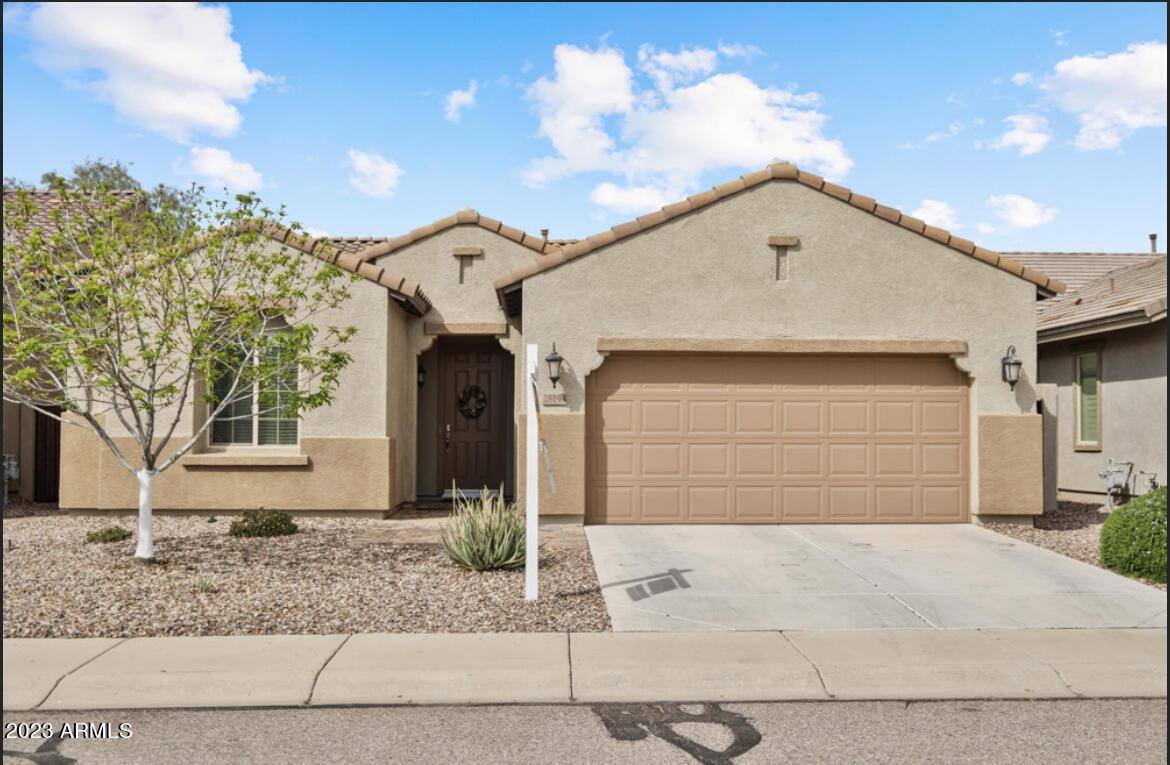 28194 N Gedona Way, San Tan Valley, AZ 85143