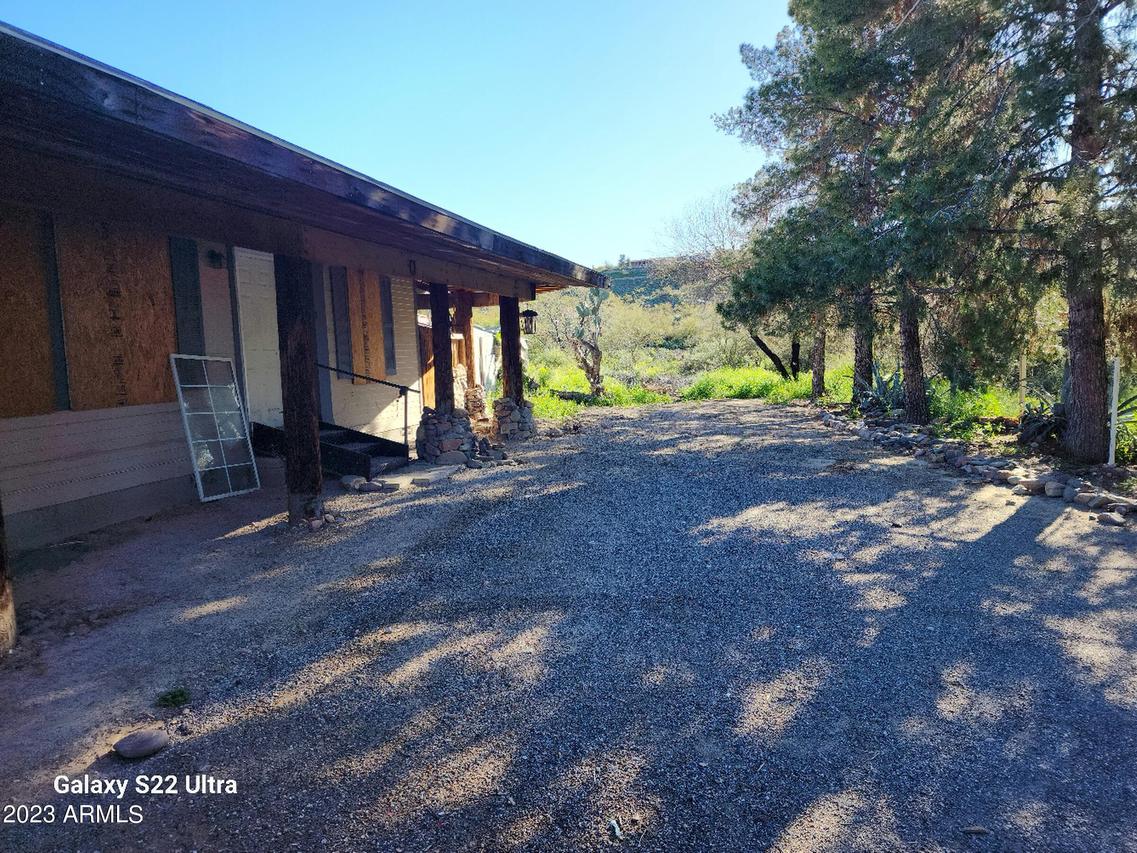 33120 S Edwards Ln., Black Canyon City, AZ 85324