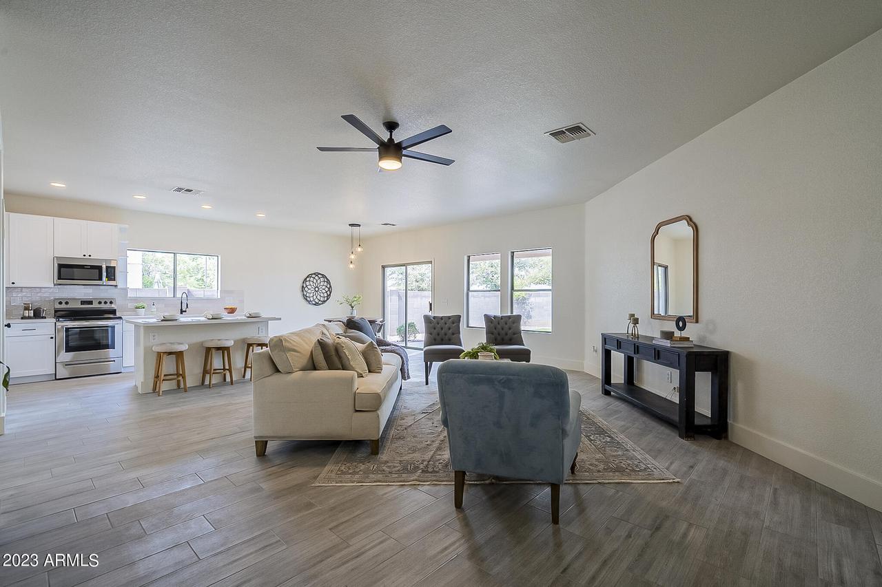 9114 E Obispo Ave., Mesa, AZ 85212