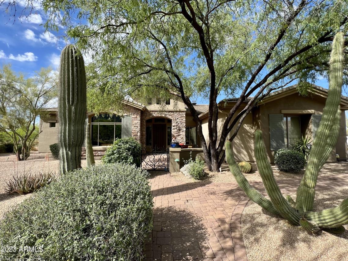 5735 E Old Paint Tr., Carefree, AZ 85377