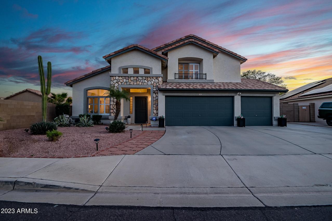 15861 W Central St., Surprise, AZ 85374