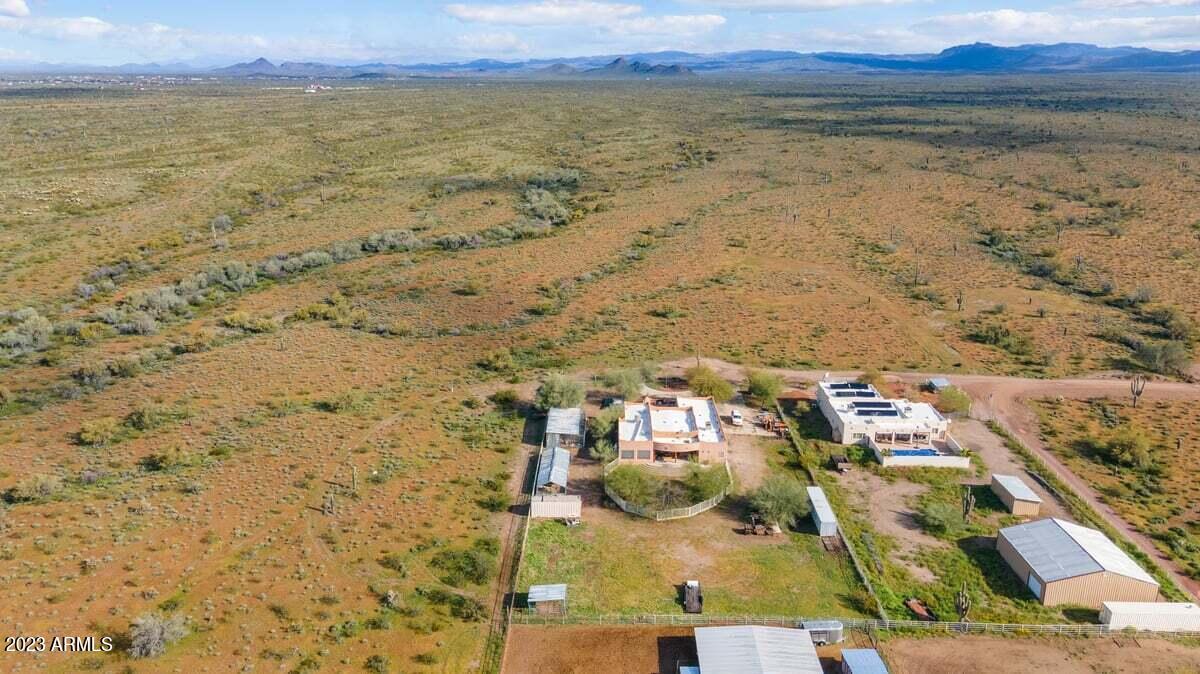 37525 N 241st Ave., Morristown, AZ 85342