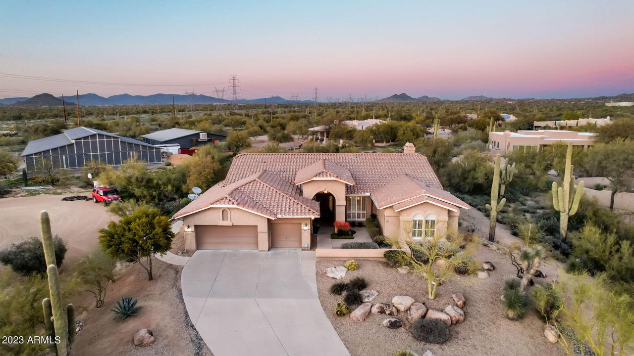 8038 E Lariat Ln., Scottsdale, AZ 85255