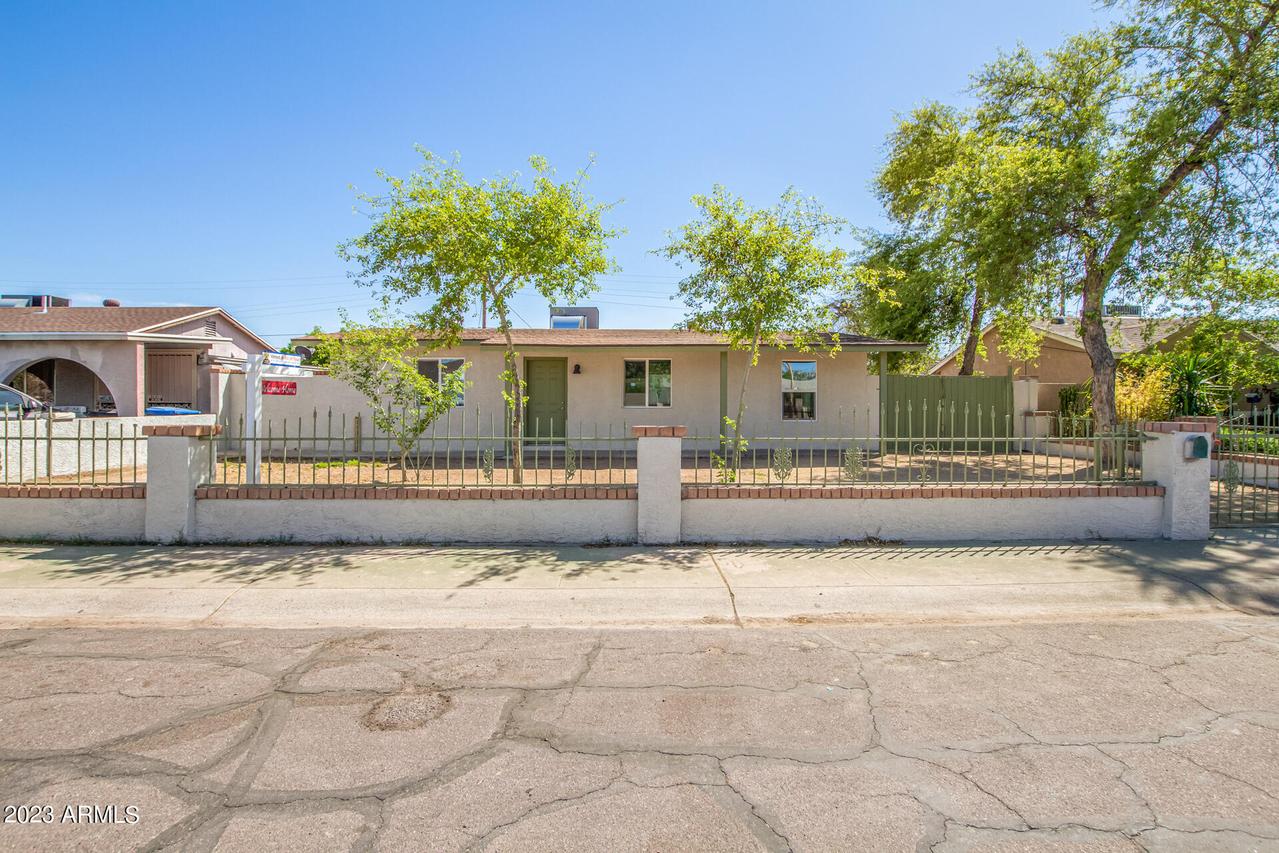 4217 W Wilshire Dr., Phoenix, AZ 85009