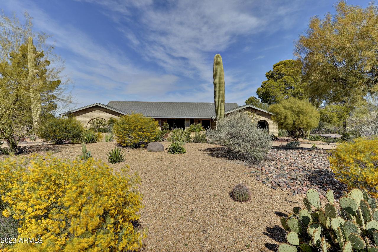 9026 E Lazywood Pl., Carefree, AZ 85377