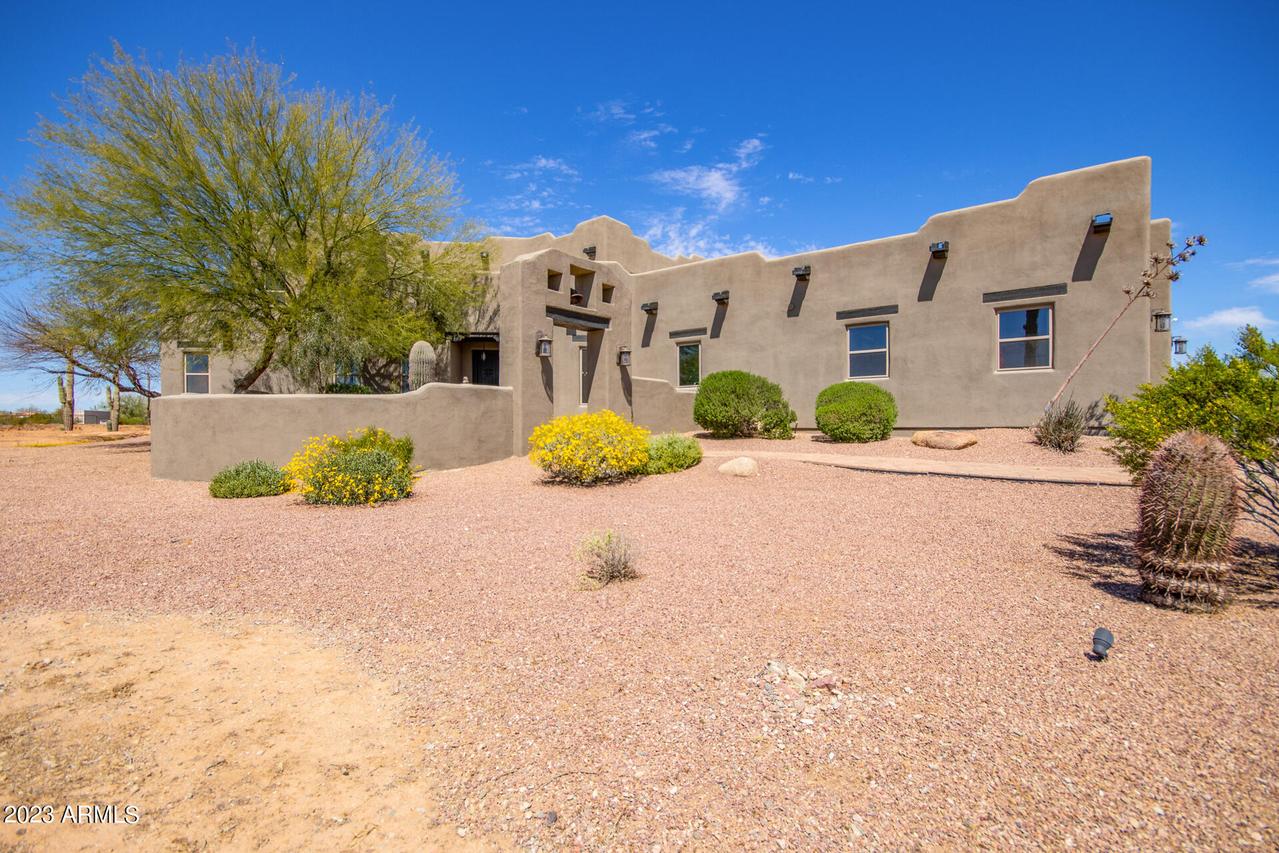 15742 W Almeda Ct., Surprise, AZ 85387