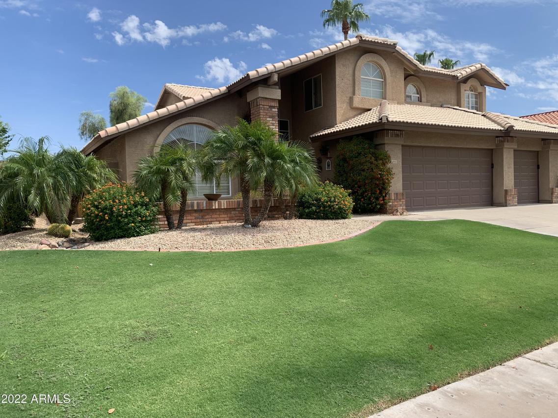 5892 W Del Lago Cir., Glendale, AZ 85308