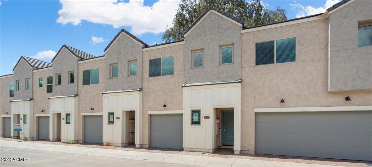 8456 N 22nd Dr., Phoenix, AZ 85021