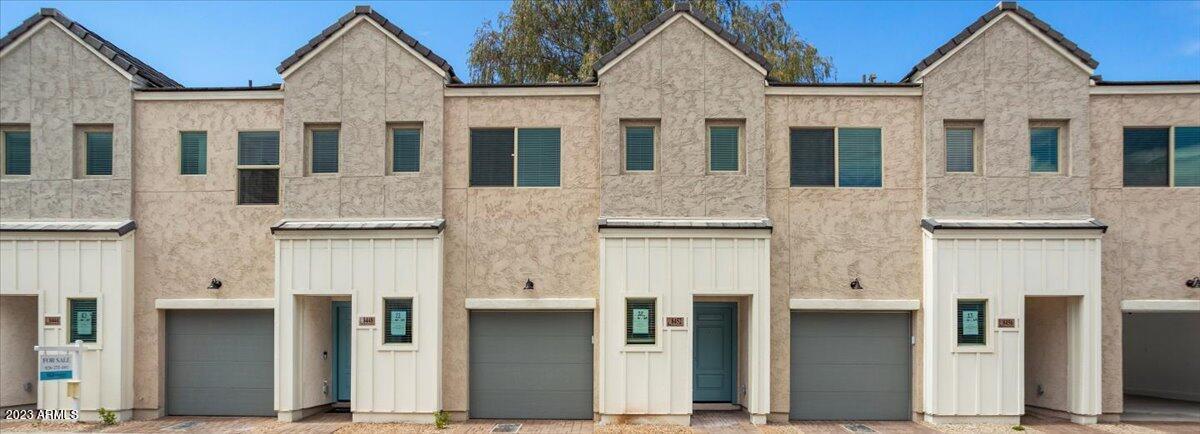 8452 N 22nd Dr., Phoenix, AZ 85021