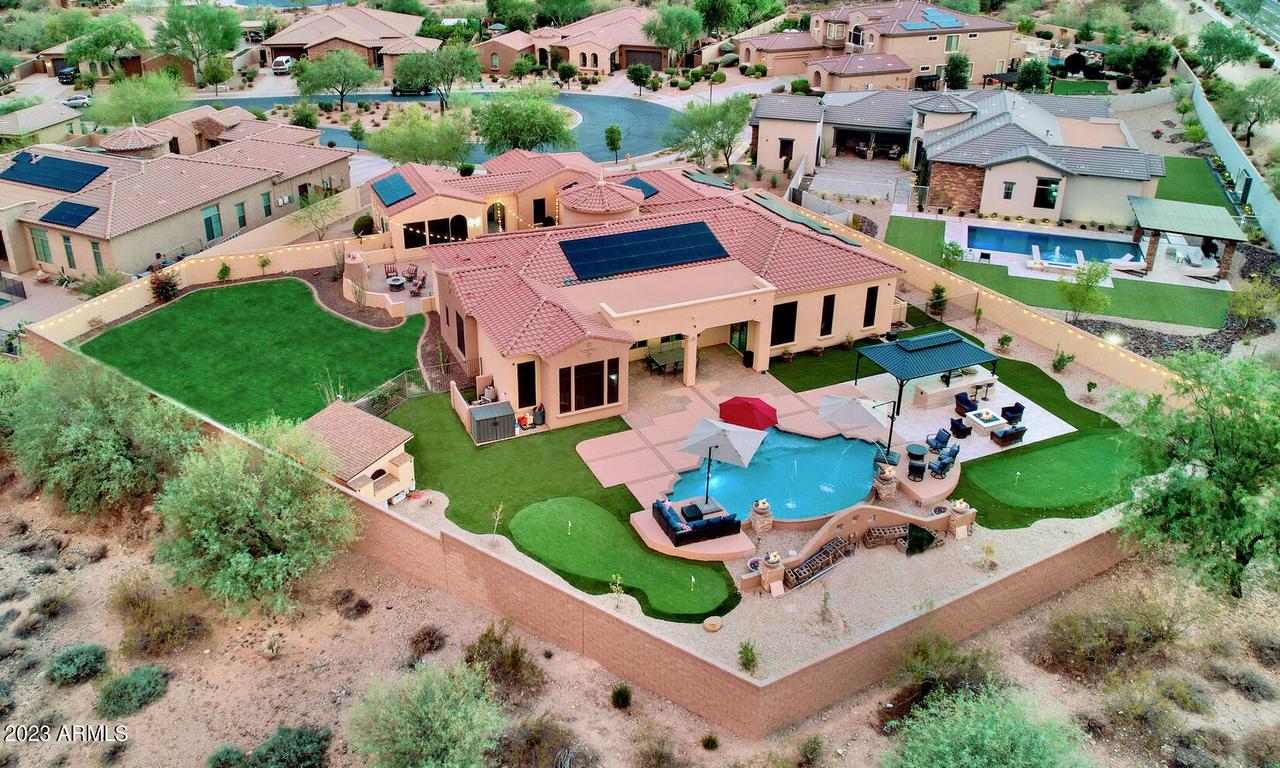 32823 N 16th Glen, Phoenix, AZ 85085