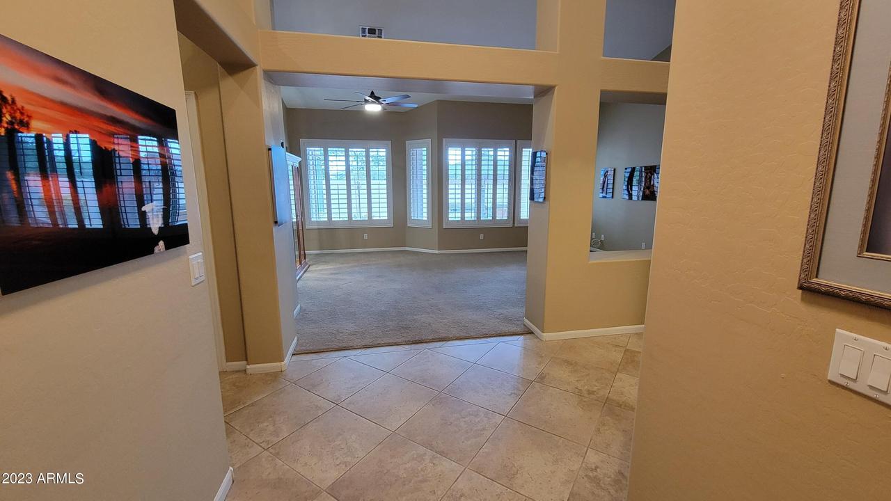 6777 W Amigo Dr., Glendale, AZ 85308