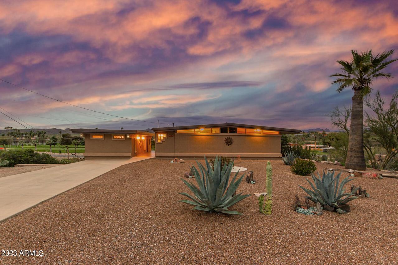 1260 E Victoria View St., Queen Valley, AZ 85118