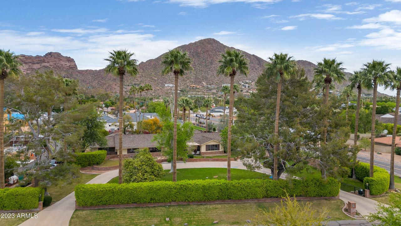 4950 E Exeter Blvd., Phoenix, AZ 85018