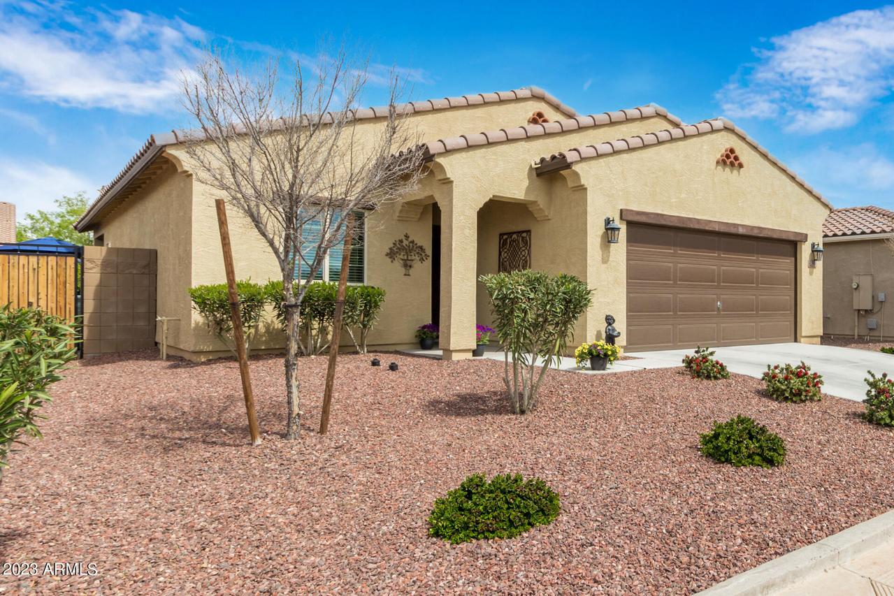 348 W Tropical Dr., Casa Grande, AZ 85122