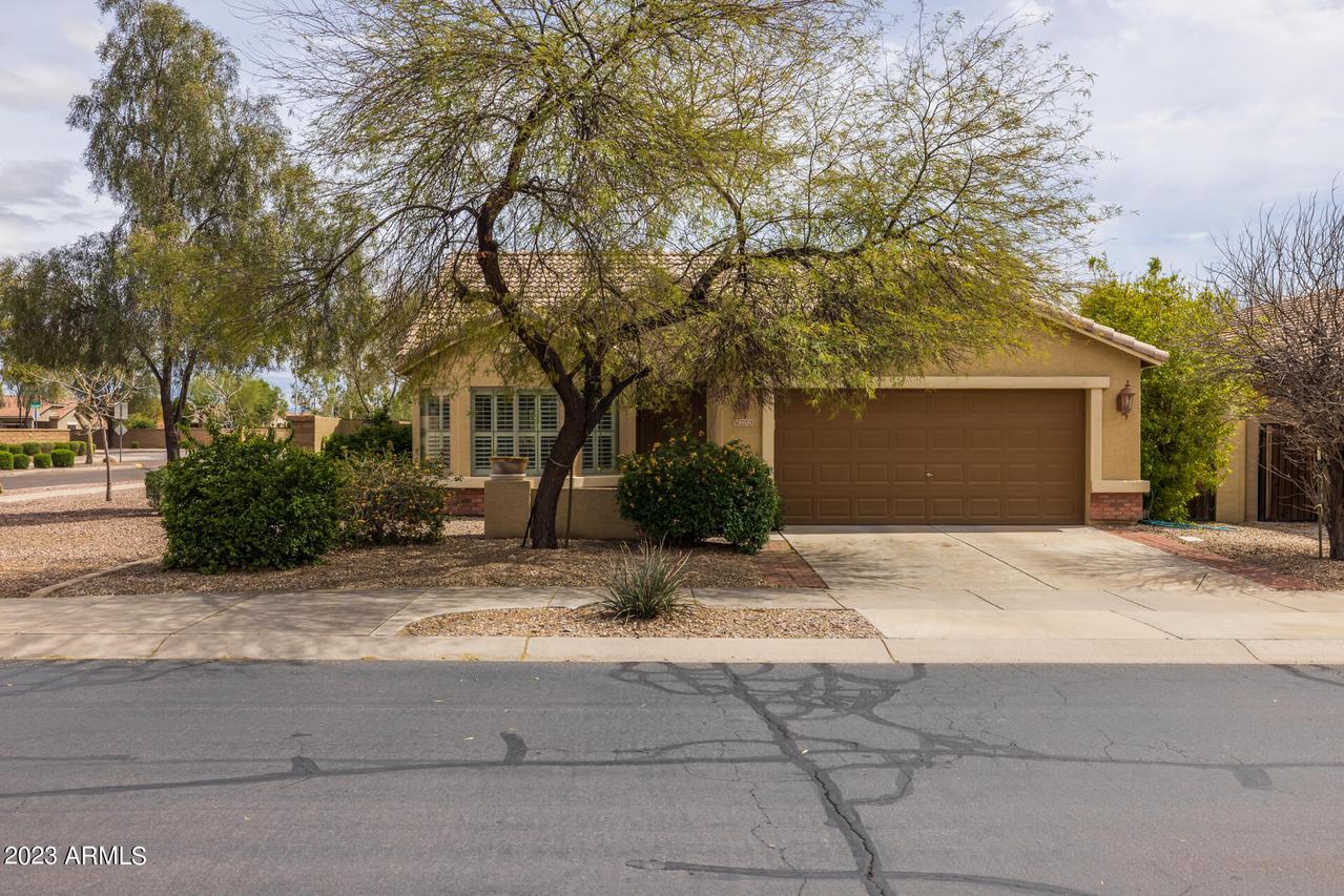 22525 S 212th St., Queen Creek, AZ 85142