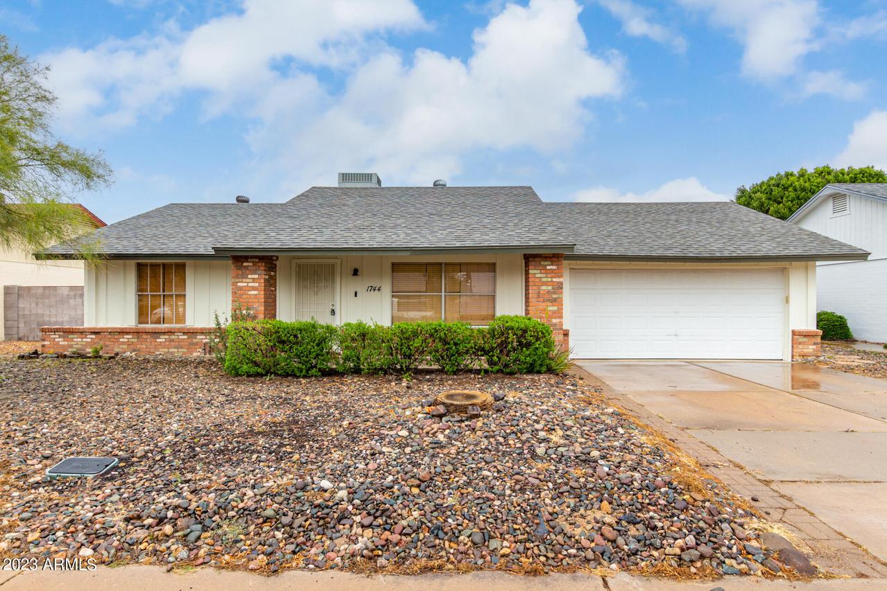 1744 W Potter Dr., Phoenix, AZ 85027