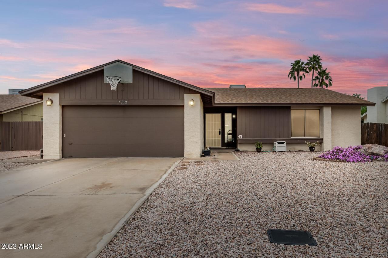 7332 E Drummer Ave., Mesa, AZ 85208