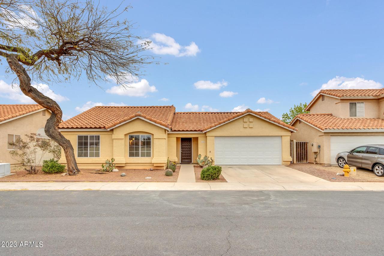 861 N Los Feliz Dr., Chandler, AZ 85226
