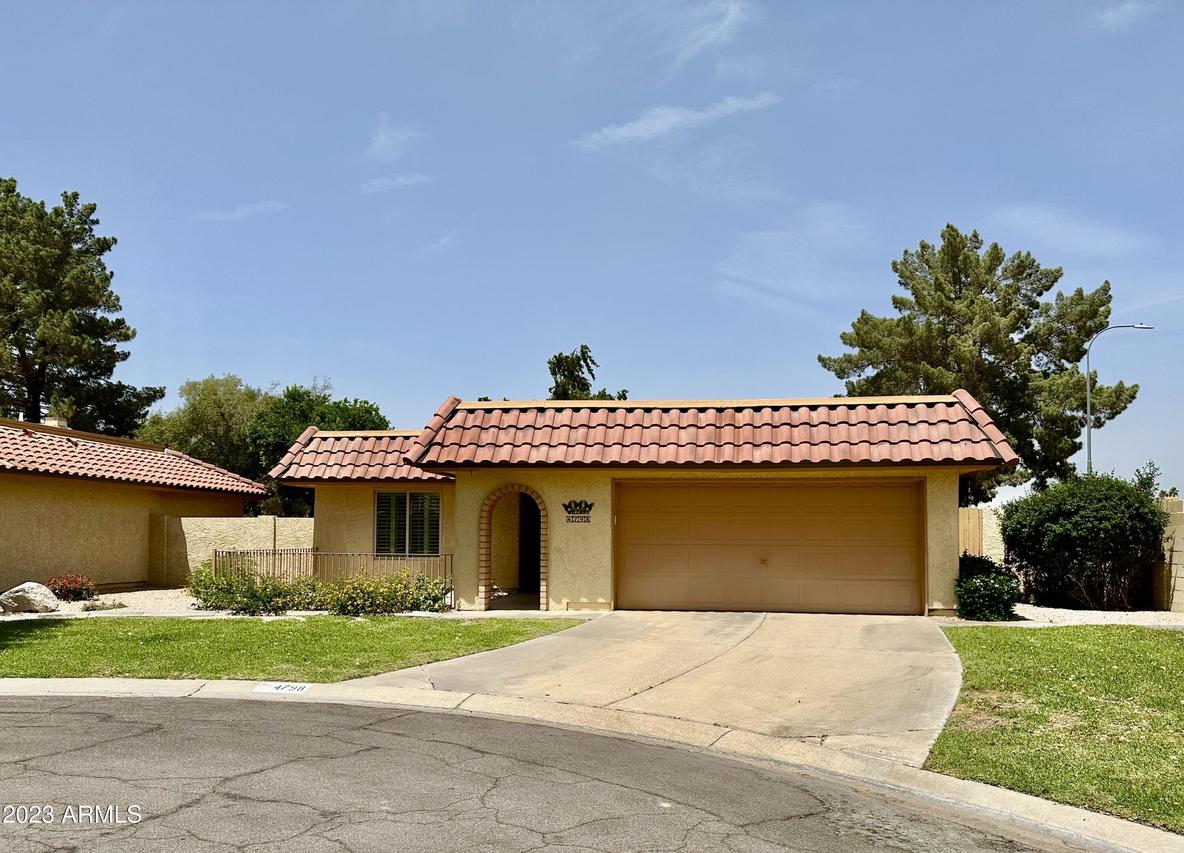 4798 E Kiva St., Phoenix, AZ 85044