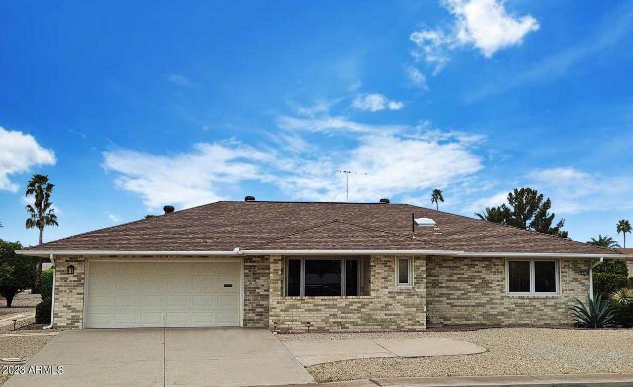 17418 N 98th Ave., Sun City, AZ 85373