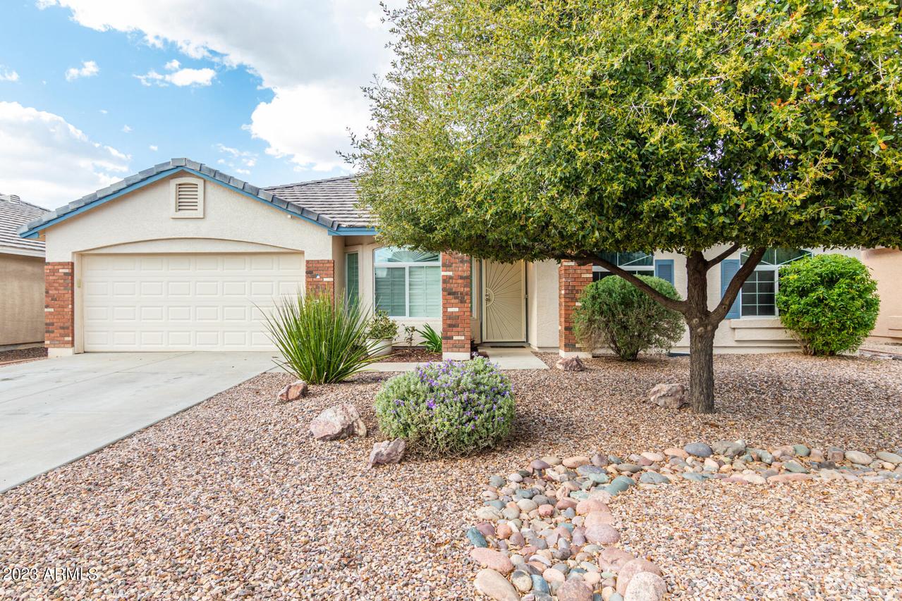 3682 E Shapinsay Dr., San Tan Valley, AZ 85140