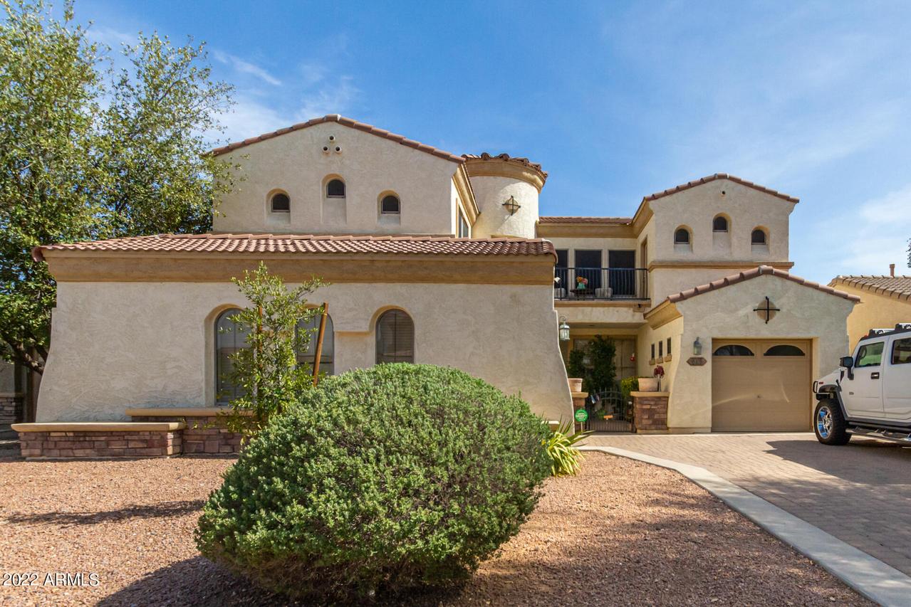 615 W Beautiful Ln., Phoenix, AZ 85041