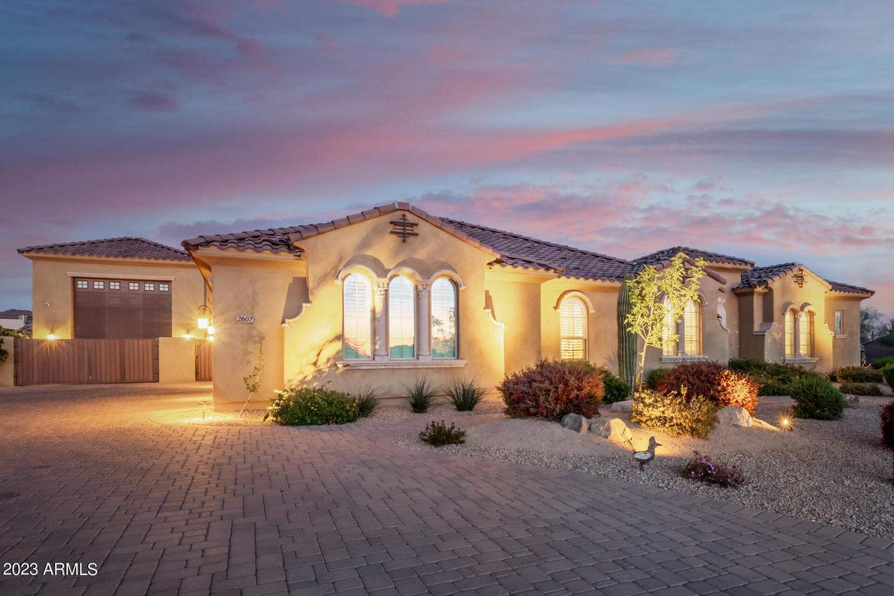 2607 N Brice Cir., Mesa, AZ 85207