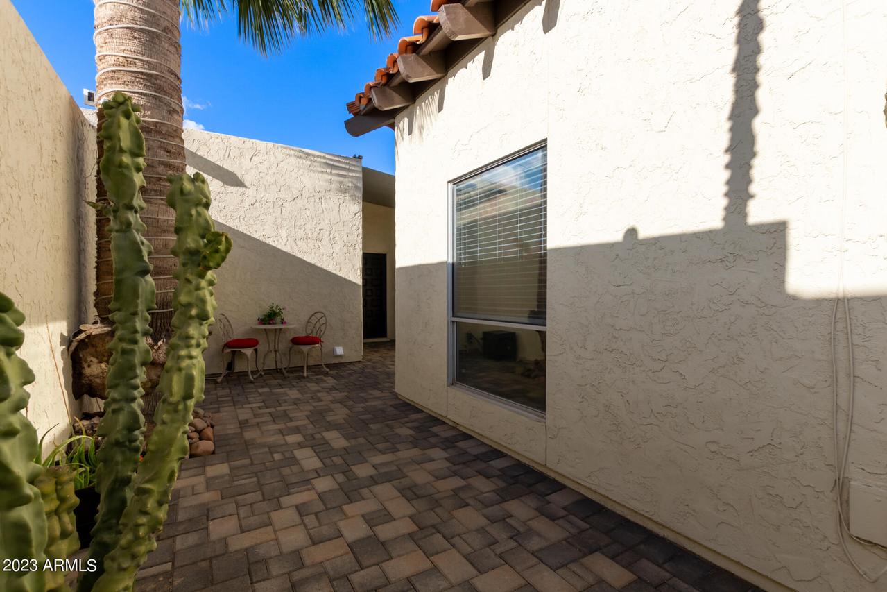 2557 N Miller Rd., Scottsdale, AZ 85257