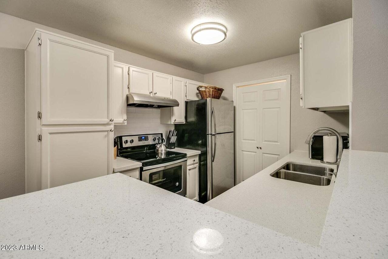 623 W Guadalupe Rd. #251, Mesa, AZ 85210