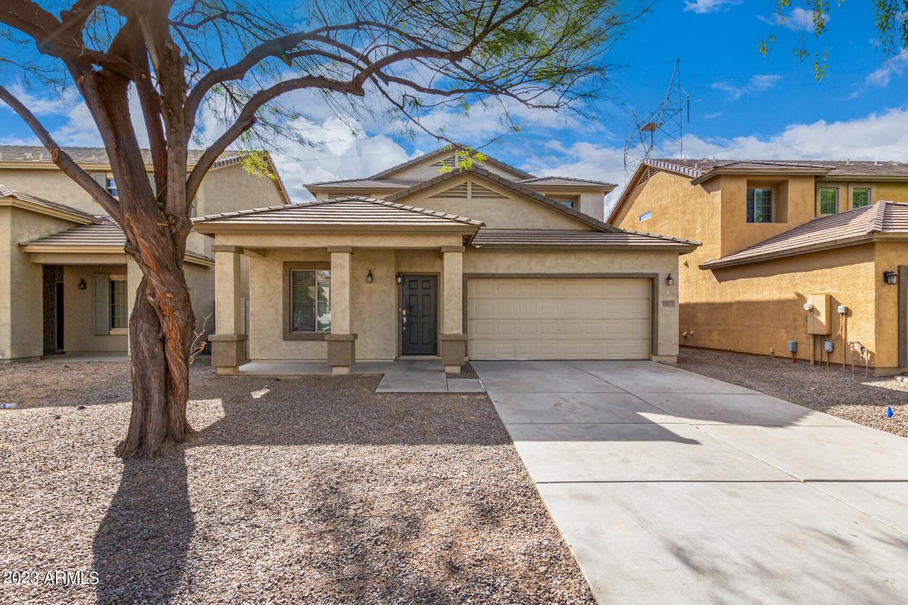 41636 N Salix Dr., San Tan Valley, AZ 85140