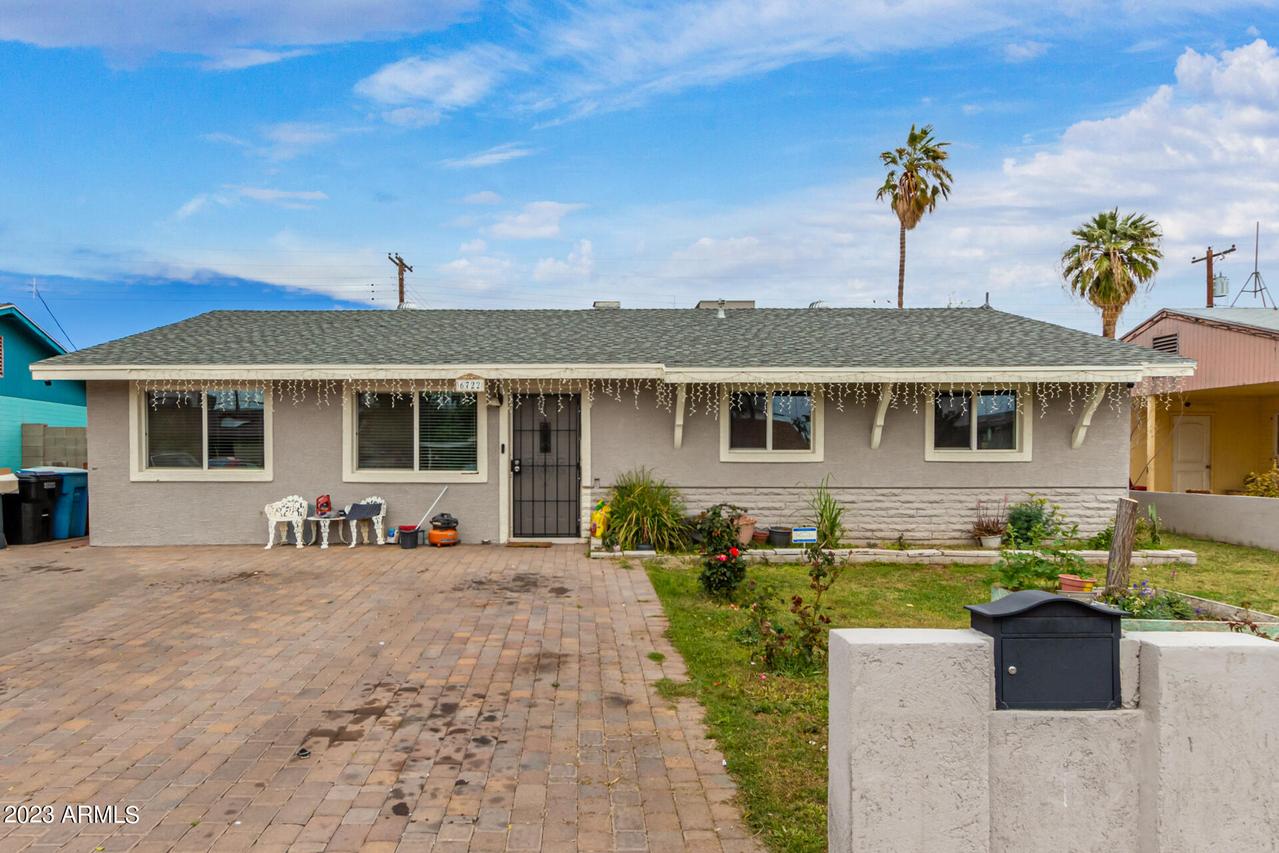 6722 W Hazelwood St., Phoenix, AZ 85033
