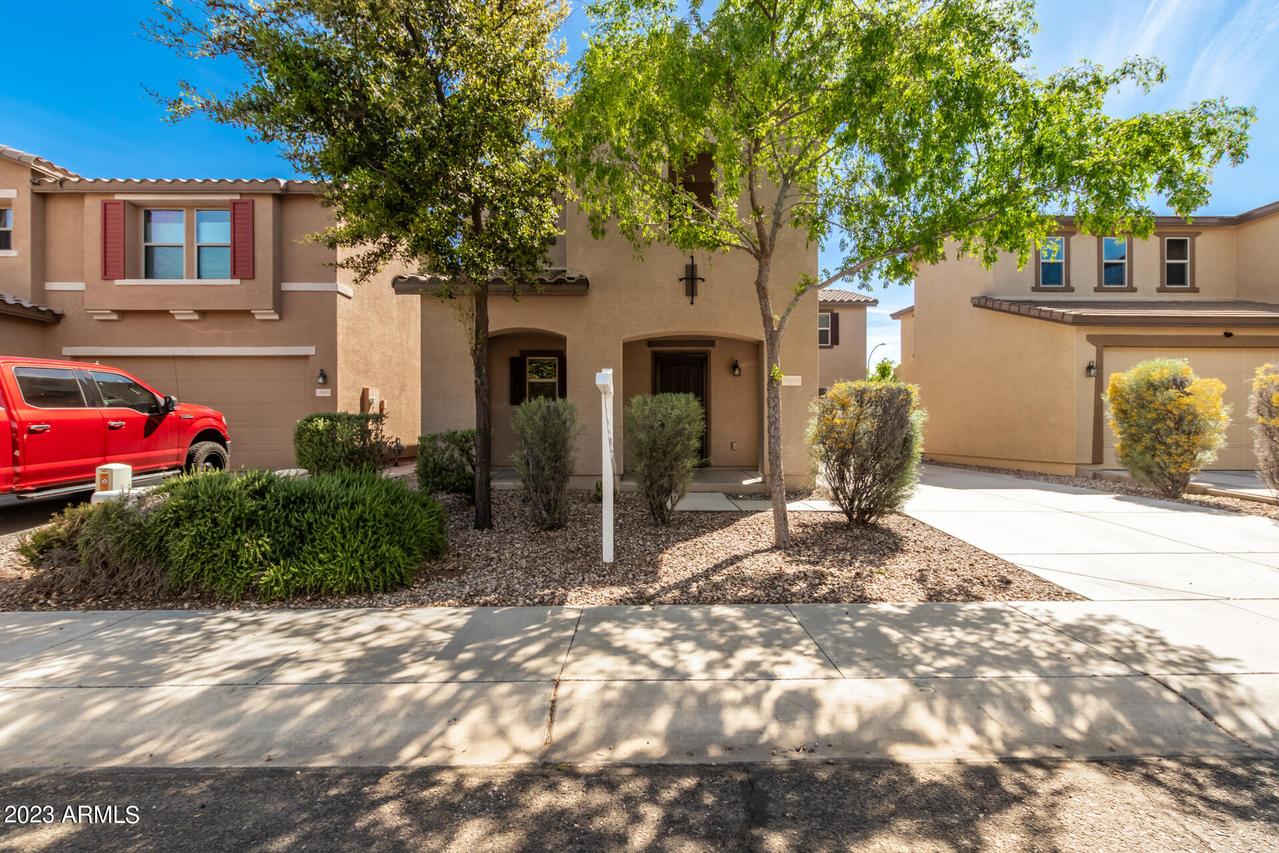 10809 W Elm St., Phoenix, AZ 85037
